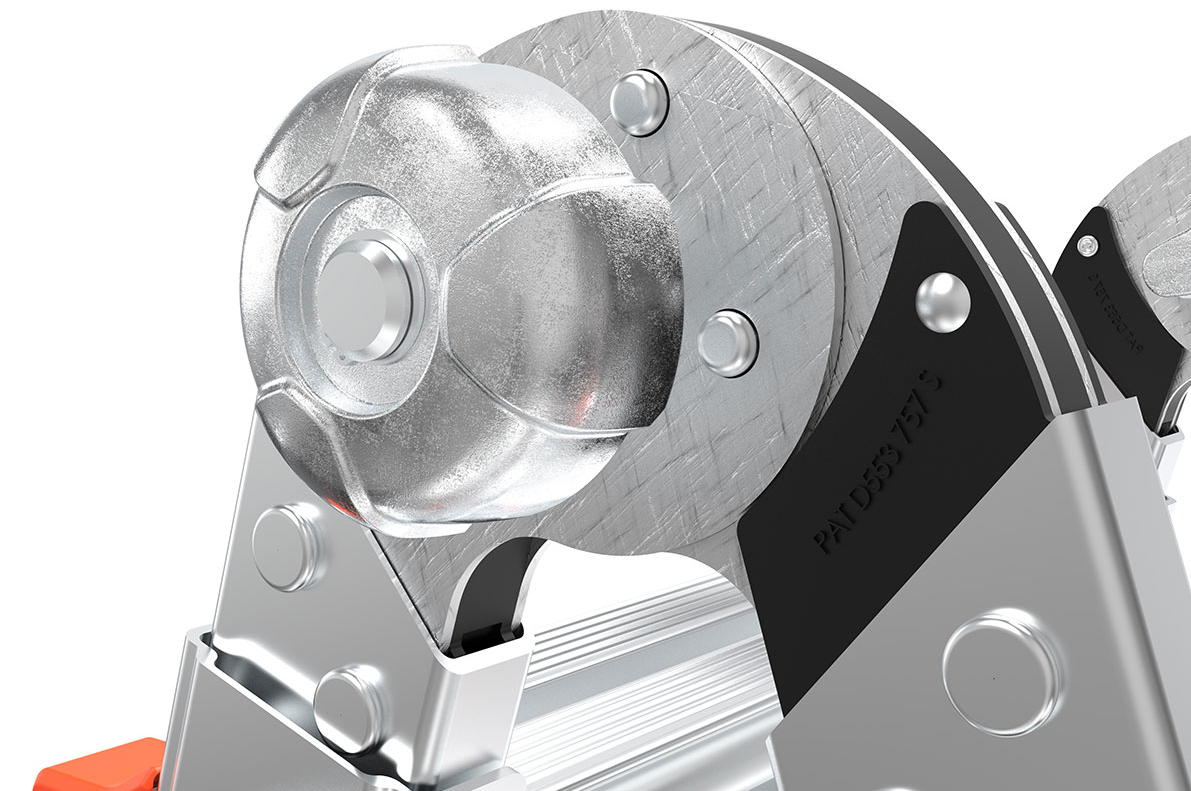 Little Giant Mag4 hinge